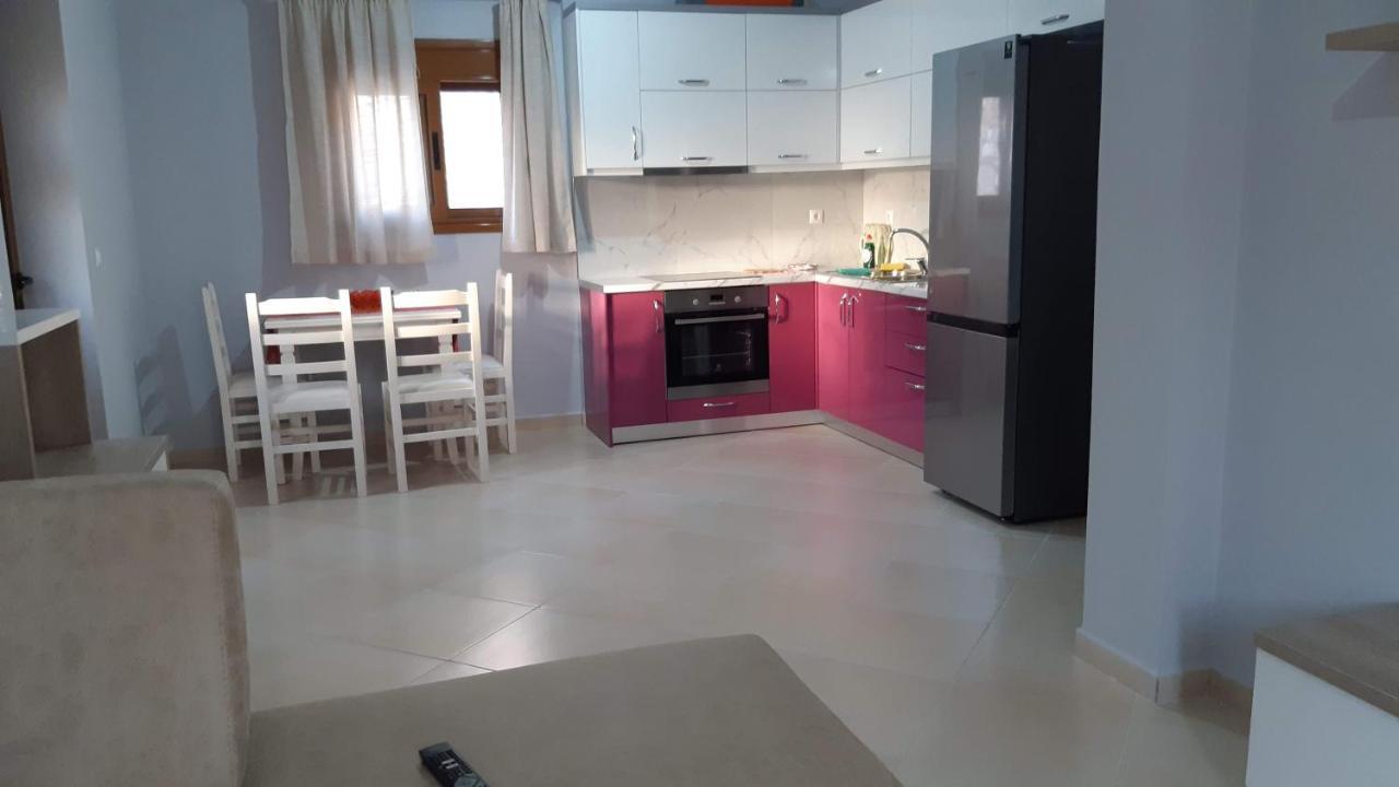 Apartment Lovely 1-bedroom Unit With Free Parking On Premises